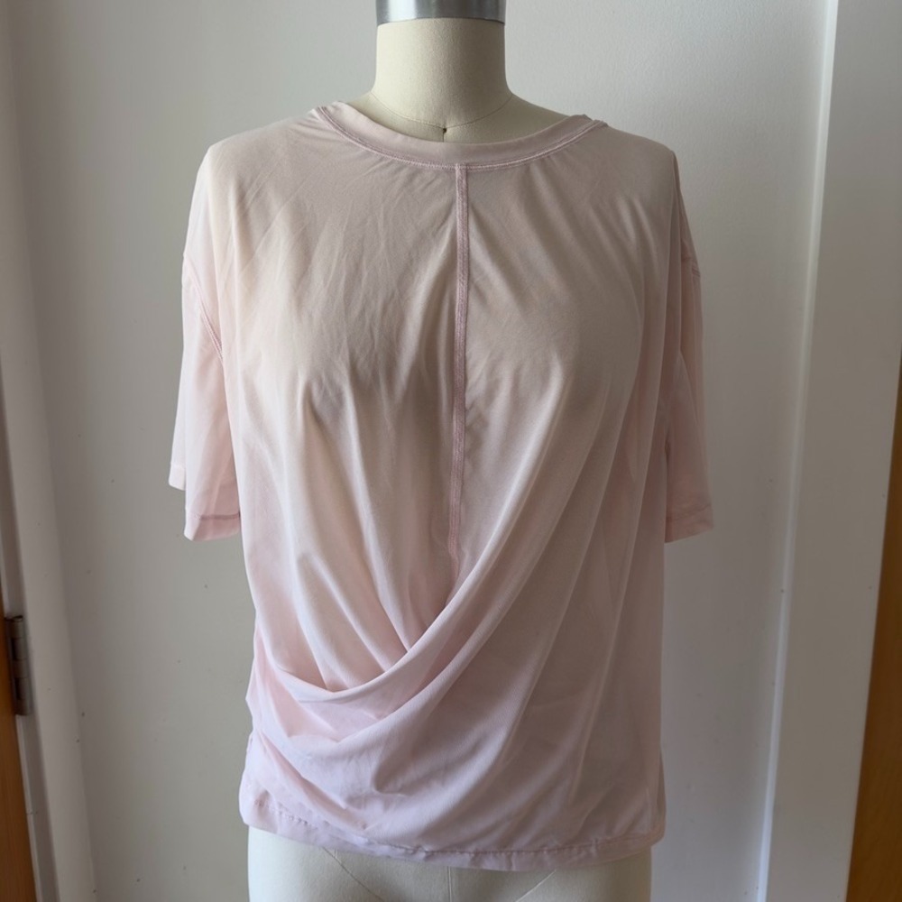 Lululemon Lightweight Mesh Reversible Yoga T-Shirt-Strawberry Milkshake-Size 10